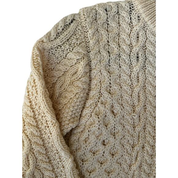 Aran Mõr Vintage Irish Wool Sweater - Picture 3 of 8